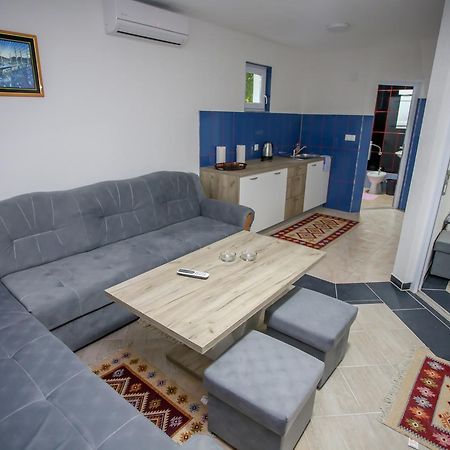 Apartments River Una 2 Bihac Exterior photo